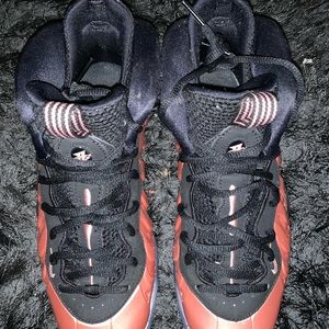 Grade school foamposite’s Size : 7y